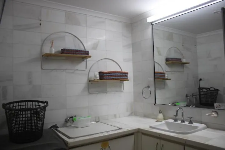 Main Street-Ailrie Apartment 埃尔利海滩